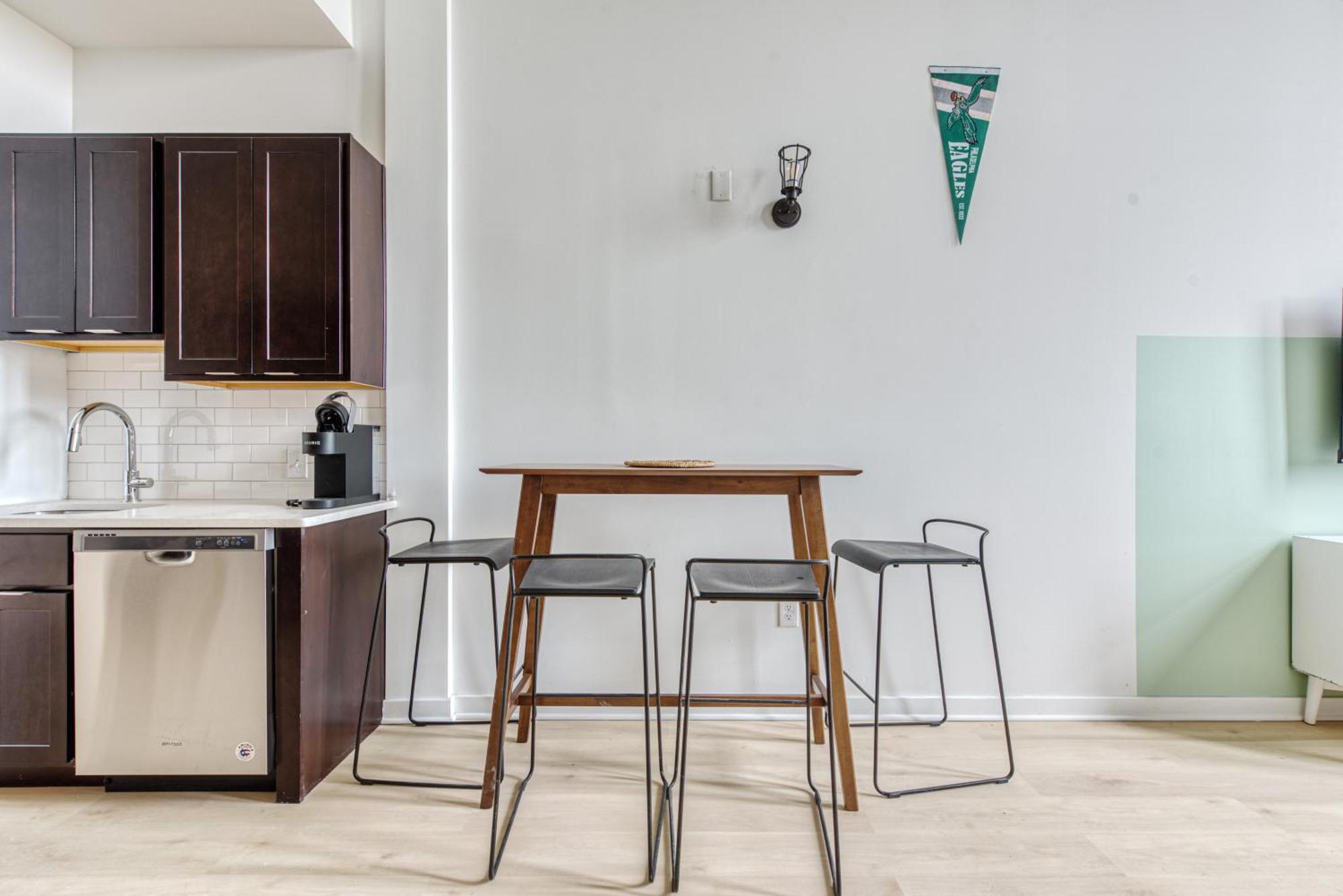 Sosuite At West Lofts - West Aparthotel